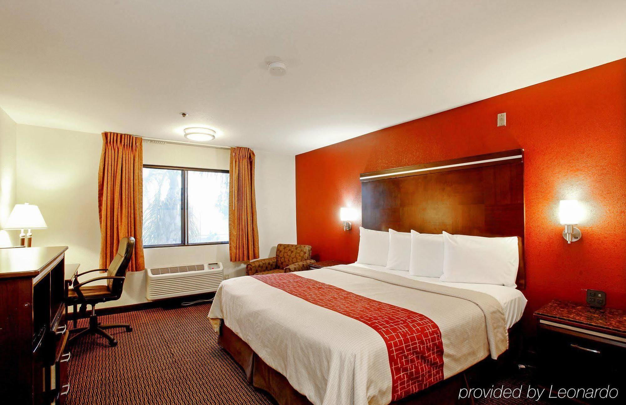 Ontario Airport Executive Inn Exterior photo