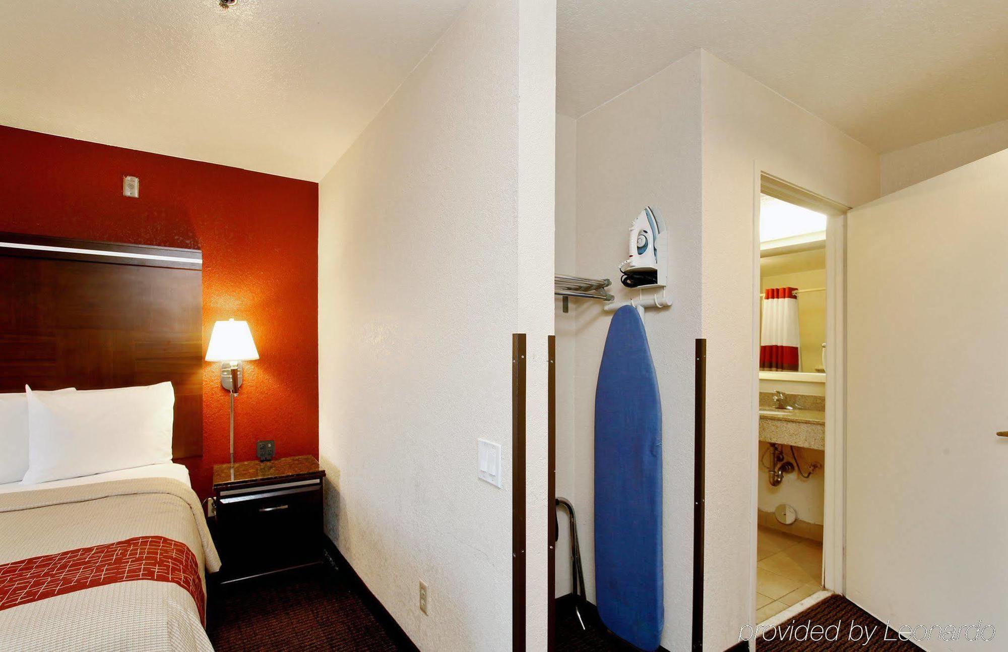 Ontario Airport Executive Inn Exterior photo